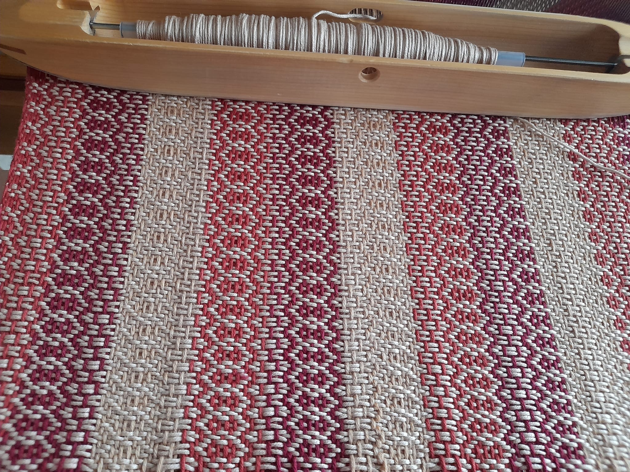 MOTIF REALISE PAR ISATISSE