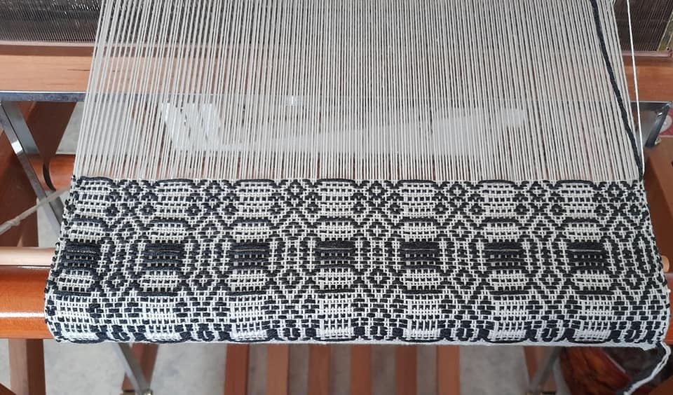 MOTIF REALISE PAR ISATISSE