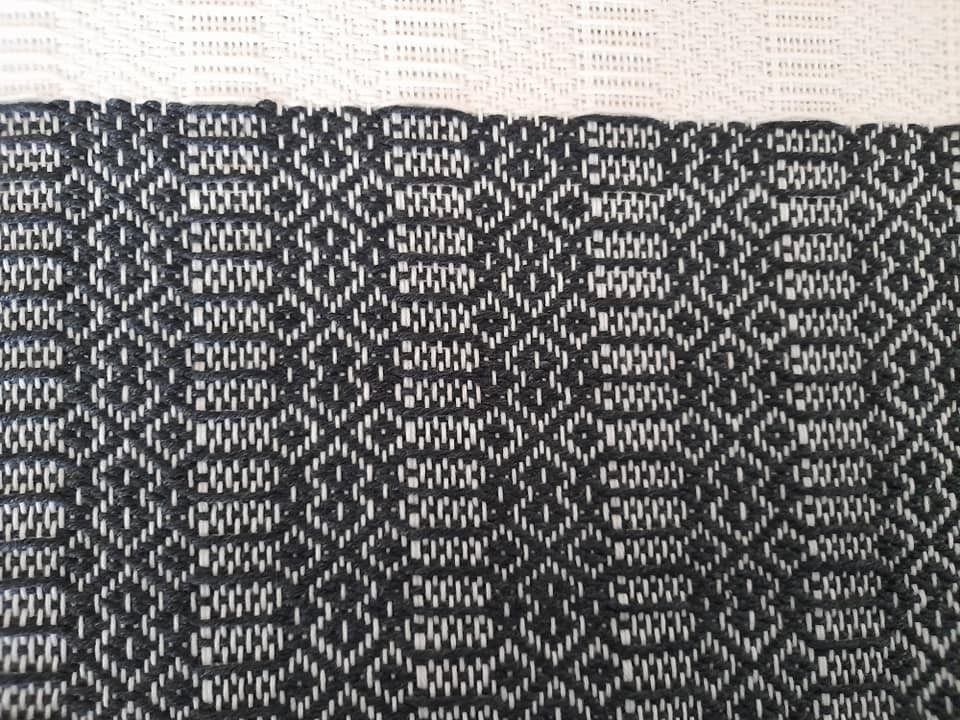 MOTIF REALISE PAR ISATISSE