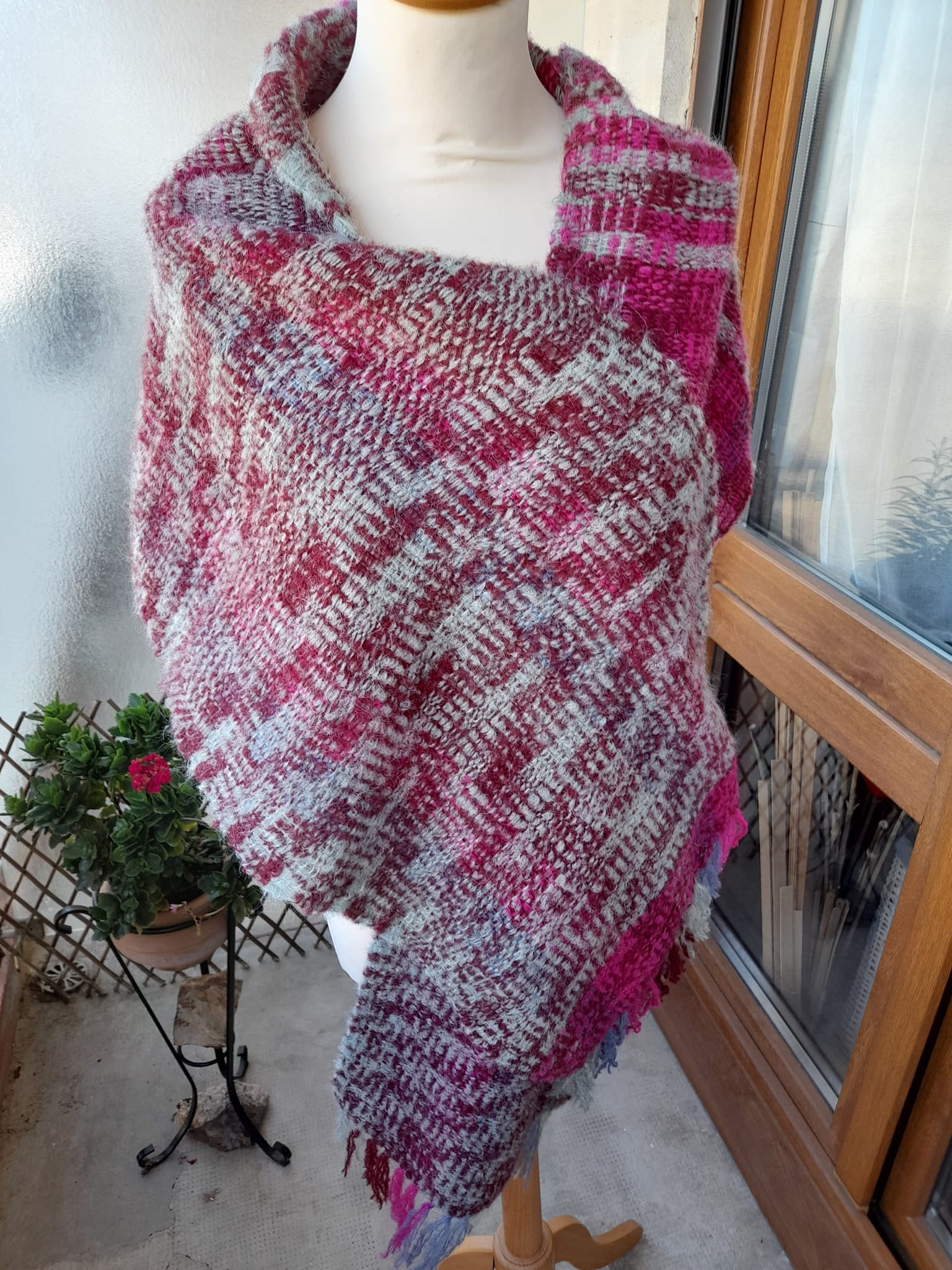 MOTIF REALISE PAR ISATISSE