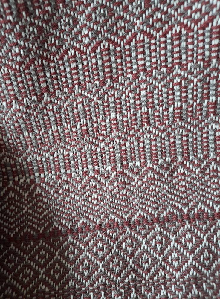 MOTIF REALISE PAR ISATISSE