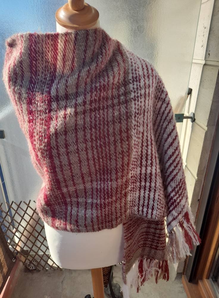 MOTIF REALISE PAR ISATISSE